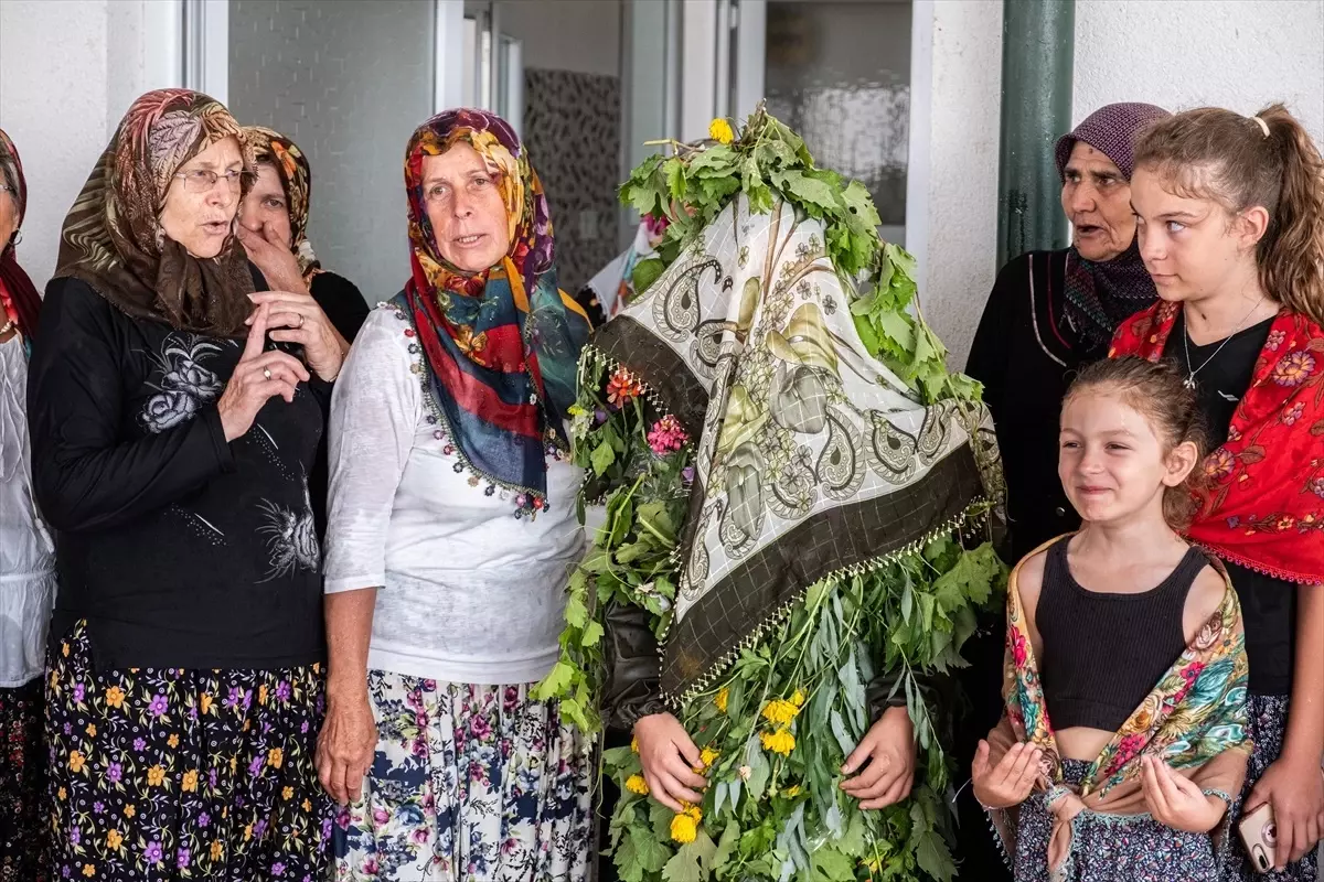 Kırklareli'nde Yağmur Dadalası Geleneği Canlandırıldı