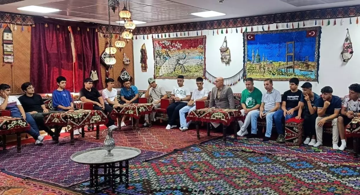 Adıyamanlı Gençler Yaz Kamplarına Uğurlandı