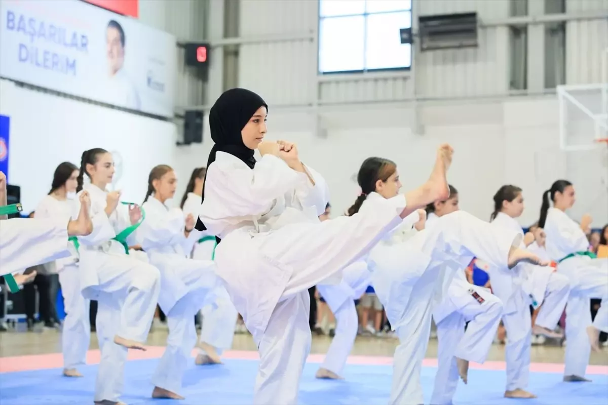 Esenler Yaz Spor Okulları Kapanış Programı