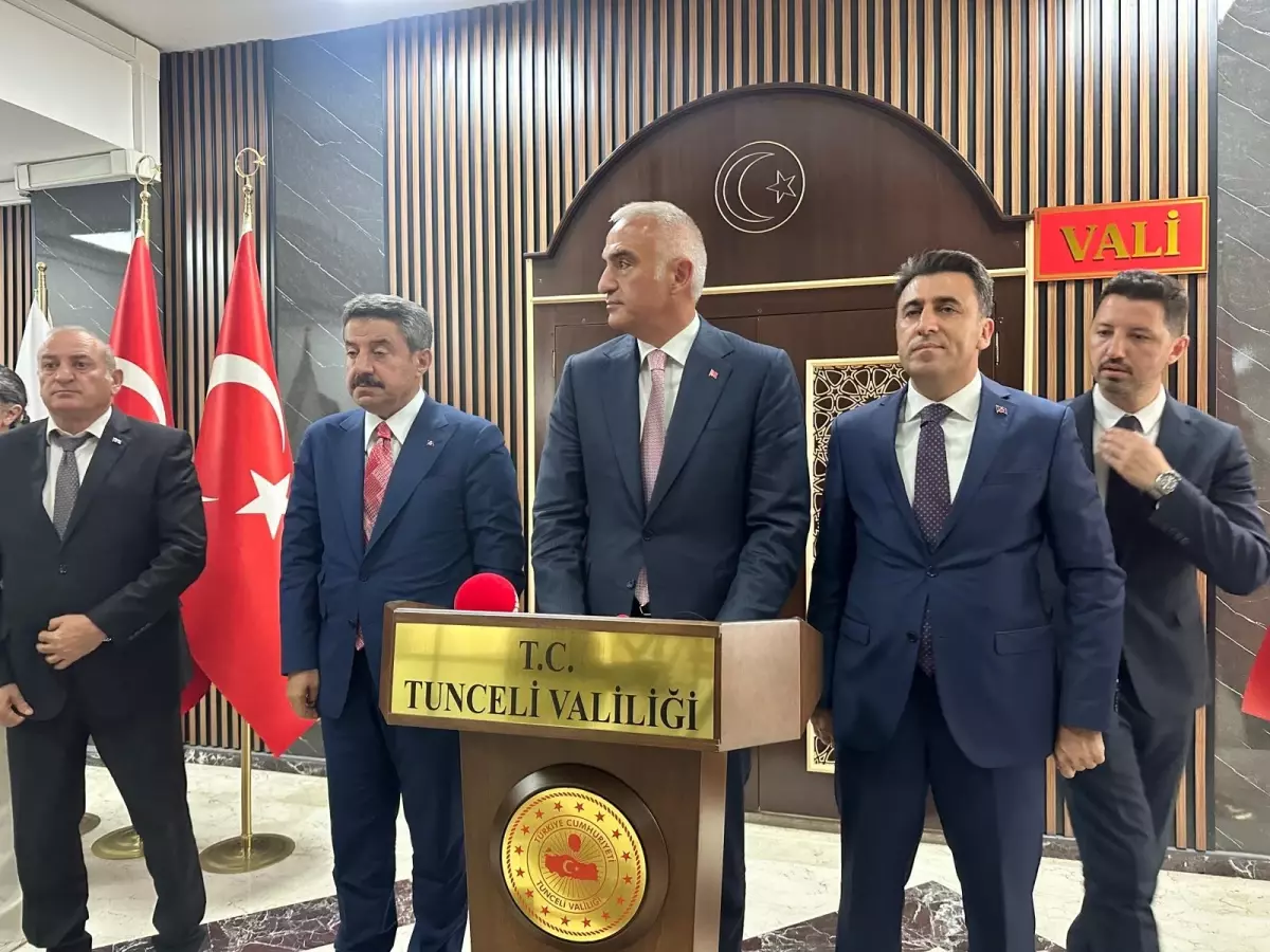 Bakan Ersoy Tunceli'de