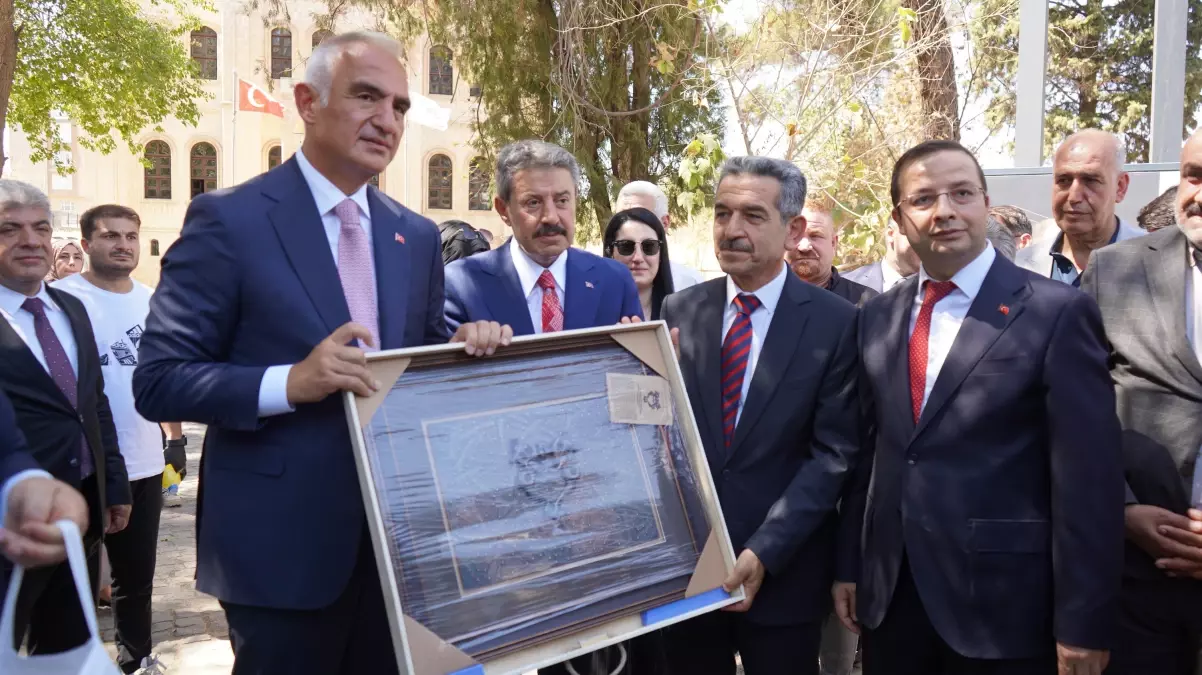 Kültür ve Turizm Bakanı Cudi Dağı'nda İncelemelerde Bulundu