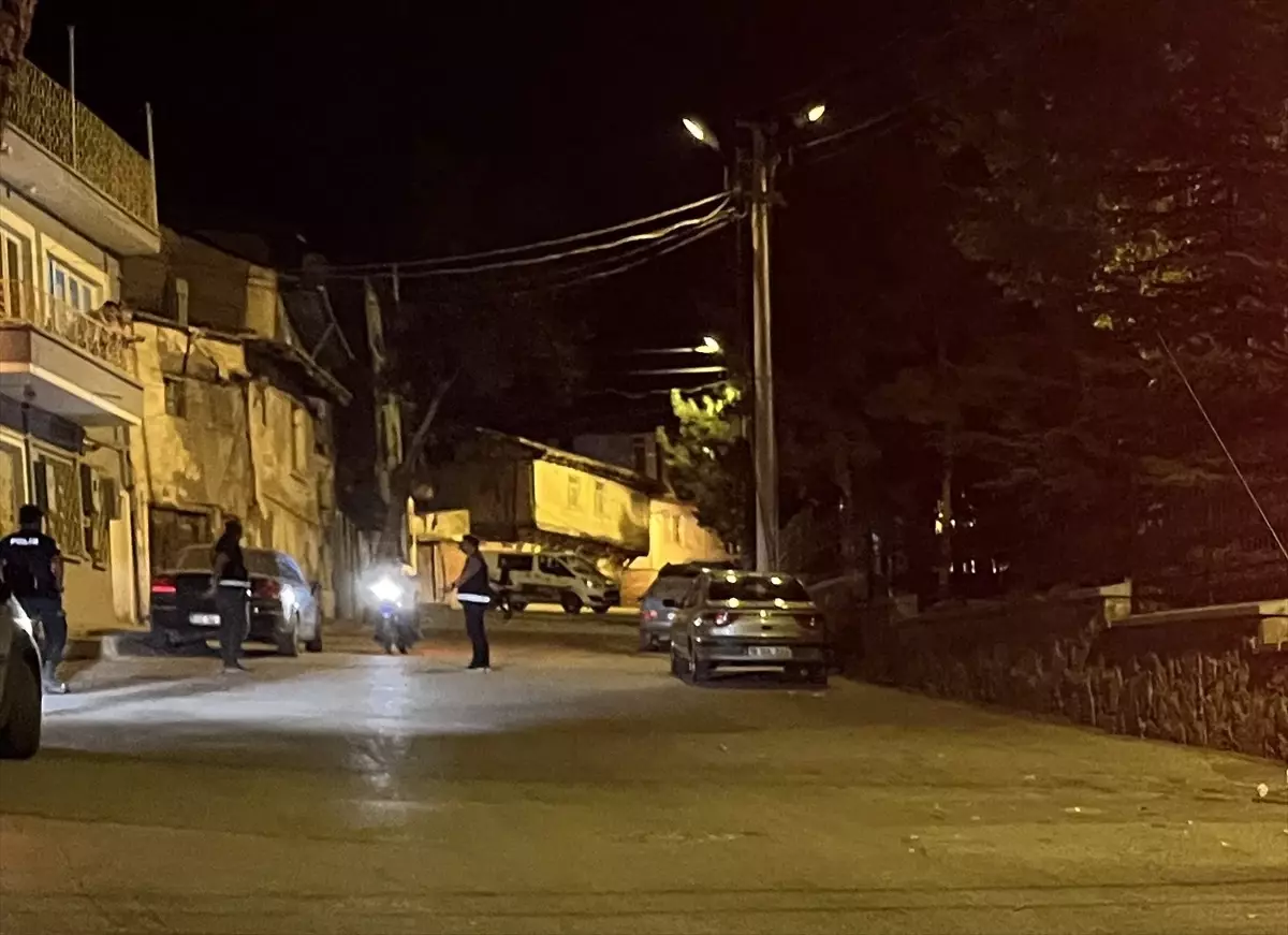 Çankırı'da Zabıta Kavgası: İki Yaralı