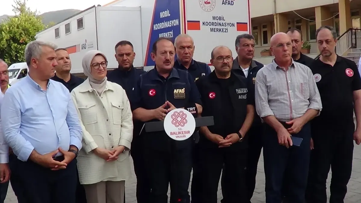 Sındırgı'da Deprem Yardımları Başladı