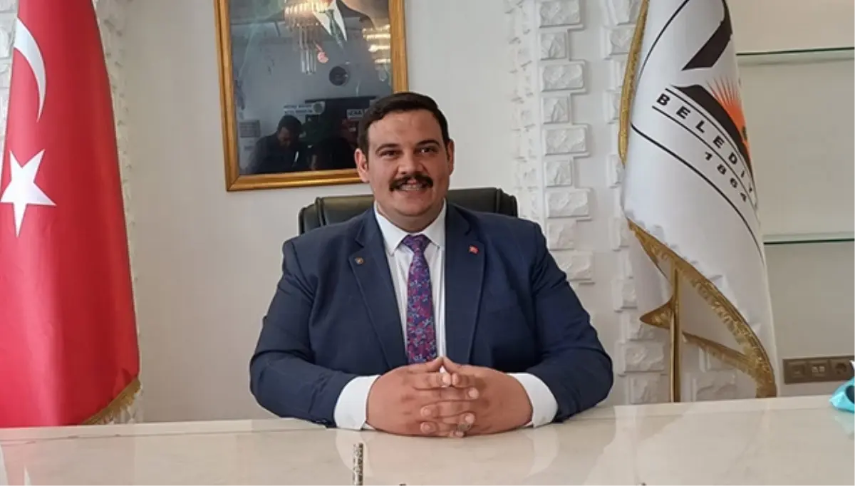 AK Parti'ye geçeceği konuşulan belediye başkanından 'Cumhurbaşkanı Erdoğan' paylaşımı