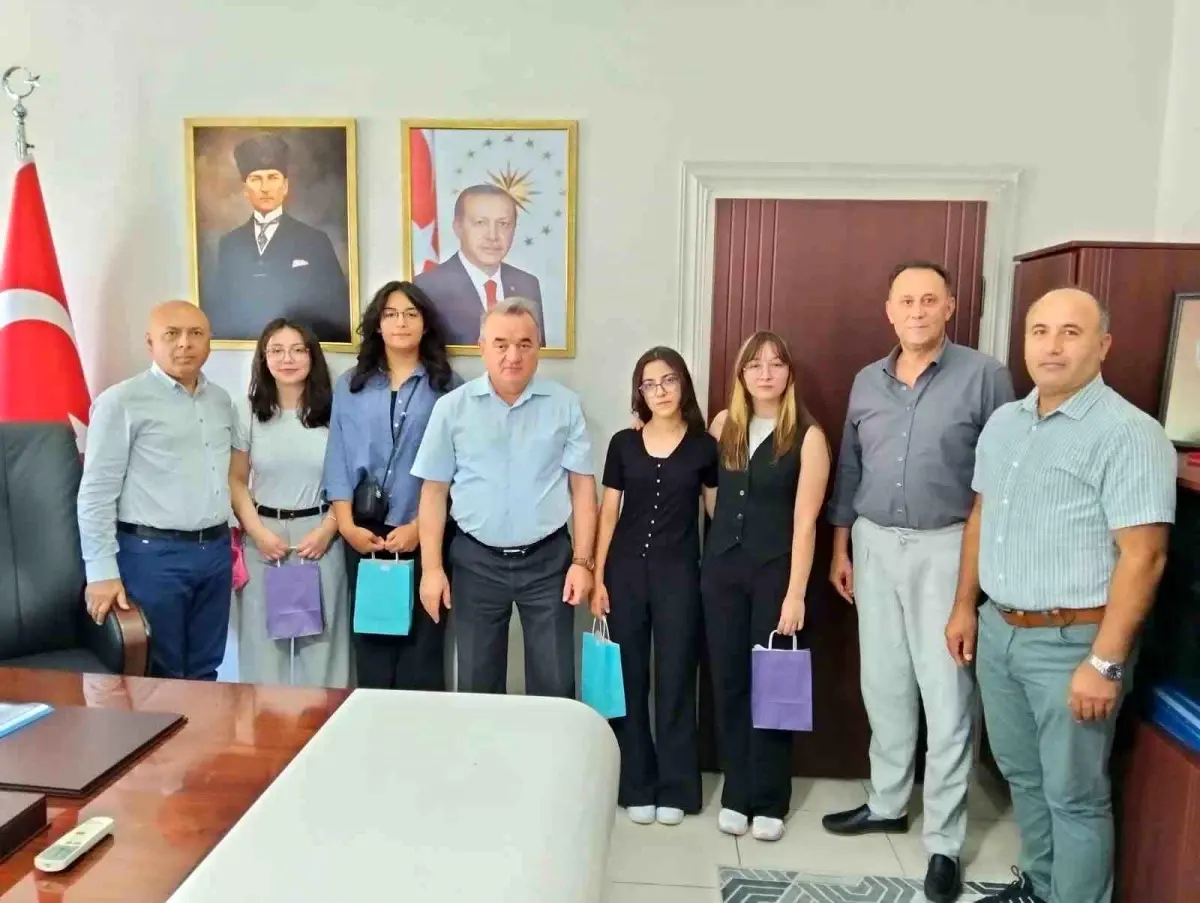 Bozüyük'ten Başarılı Öğrencilere Ziyaret
