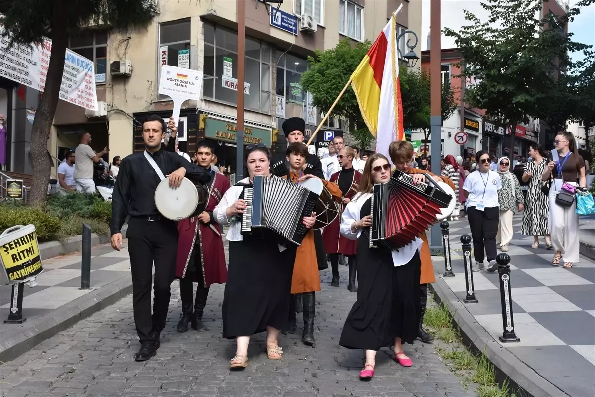 3. Uluslararası Trabzon Horon ve Müzik Festivali Başladı