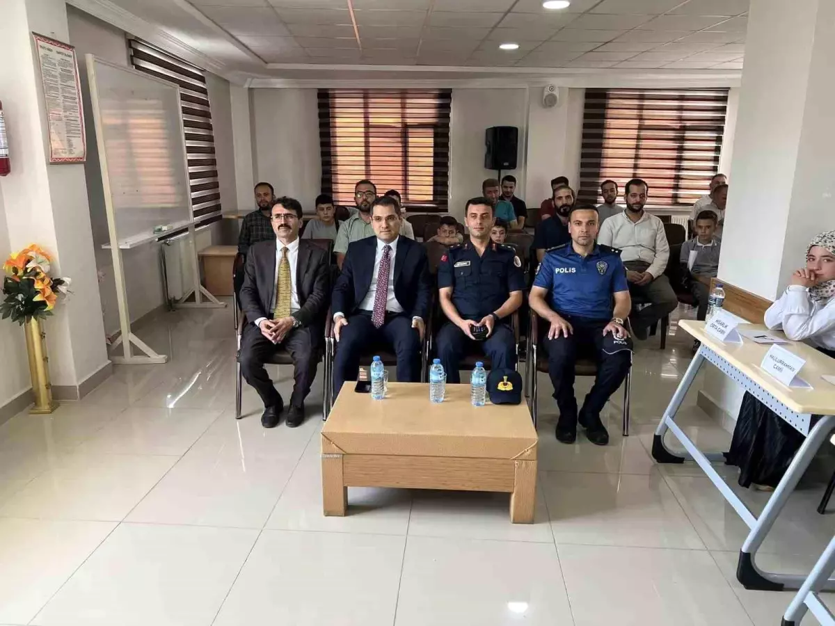 Bozkır'da Temel Dini Bilgiler Yarışması