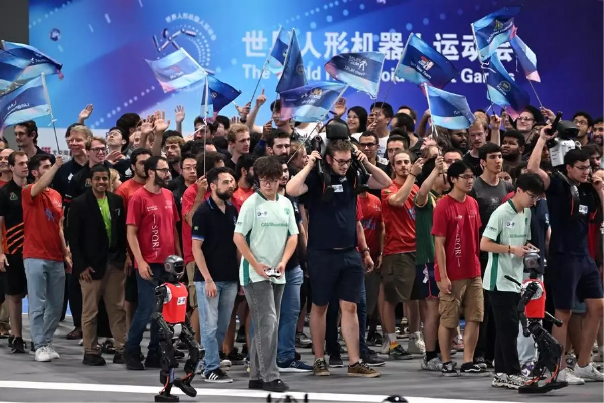 Beijing'de İnsansı Robot Oyunları Başladı