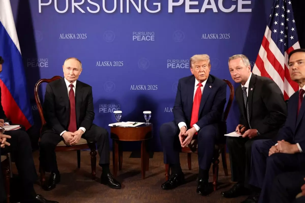 Putin'den ''Ateşkesi kabul edecek misiniz?'' sorusuna yanıt: Duyamadım
