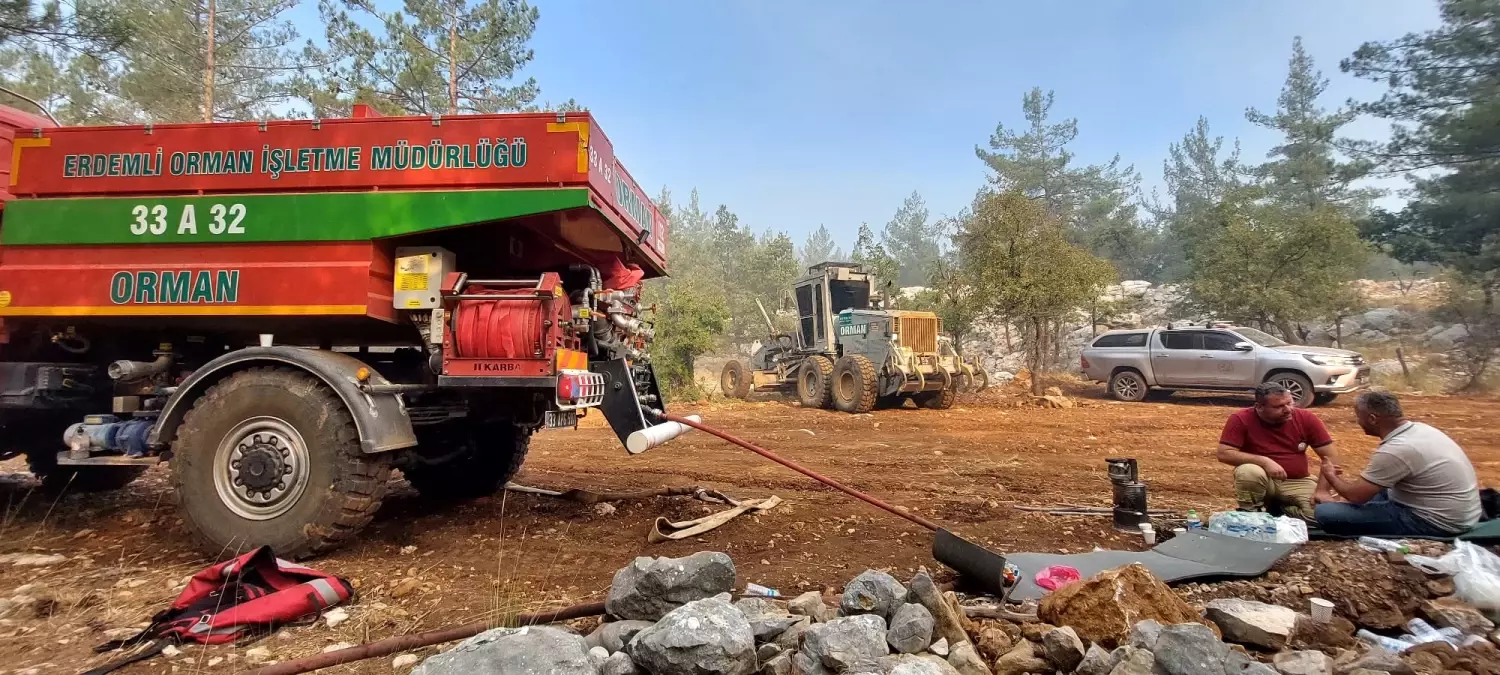 Silifke Yangınında 4.750 Metre Hortum Kullanıldı