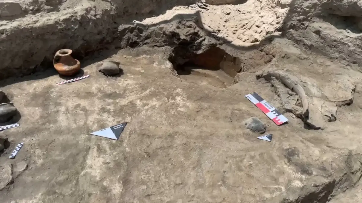 Tadım Kalesi'nde 5 Bin Yıllık Buluntular