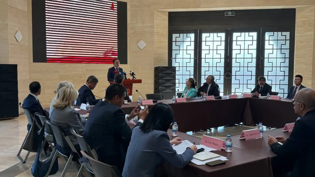 Çin Büyükelçisi'nden Barış Çağrısı