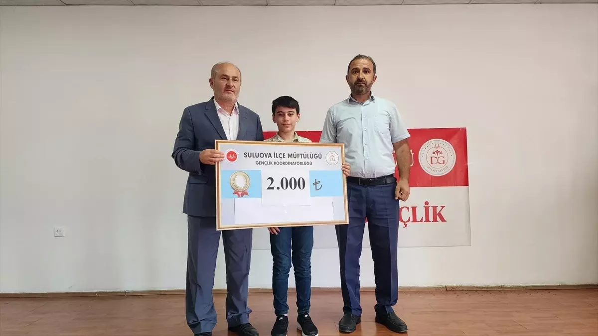 Suluova Yaz Kur'an Kursları Kapanış Programı Düzenlendi