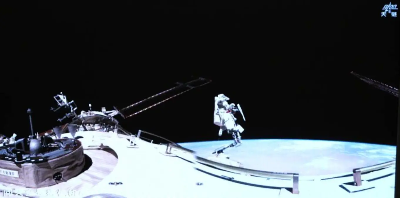 Shenzhou-20 Üçüncü Araç Dışı Faaliyetleri Tamamladı