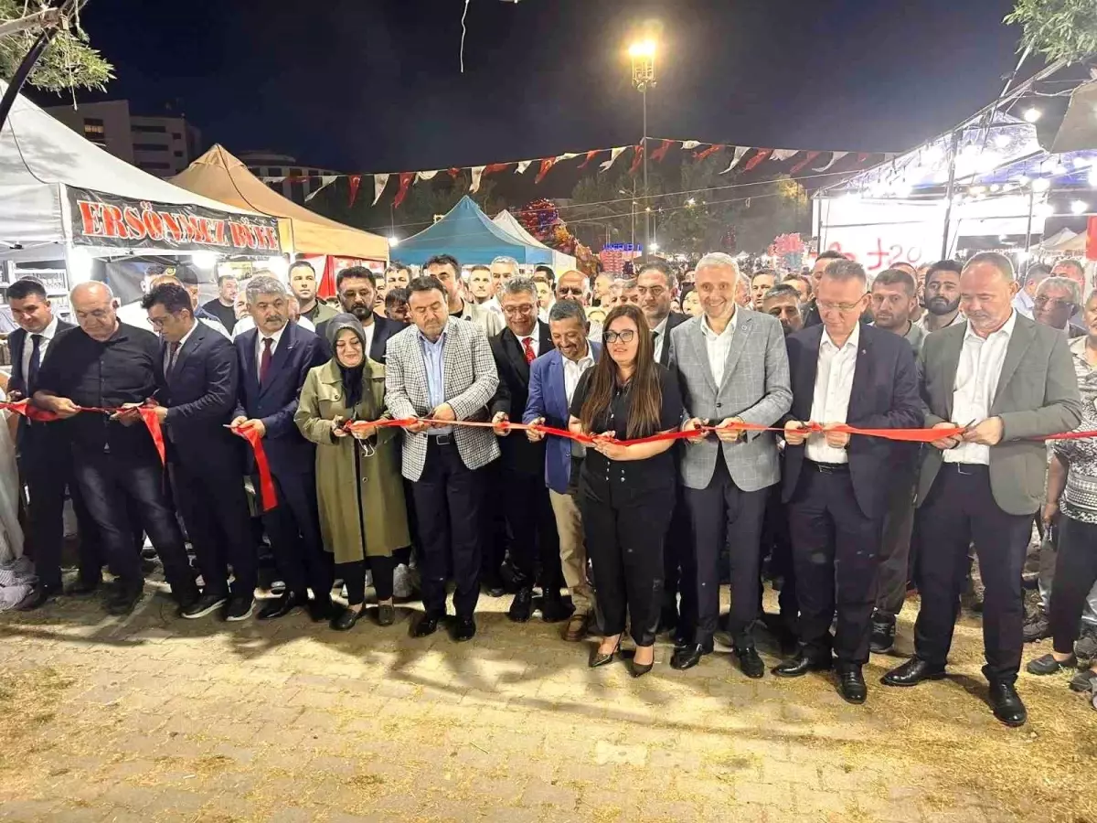 Kütahya'da 92. Turizm ve Ticaret Panayırı Açıldı