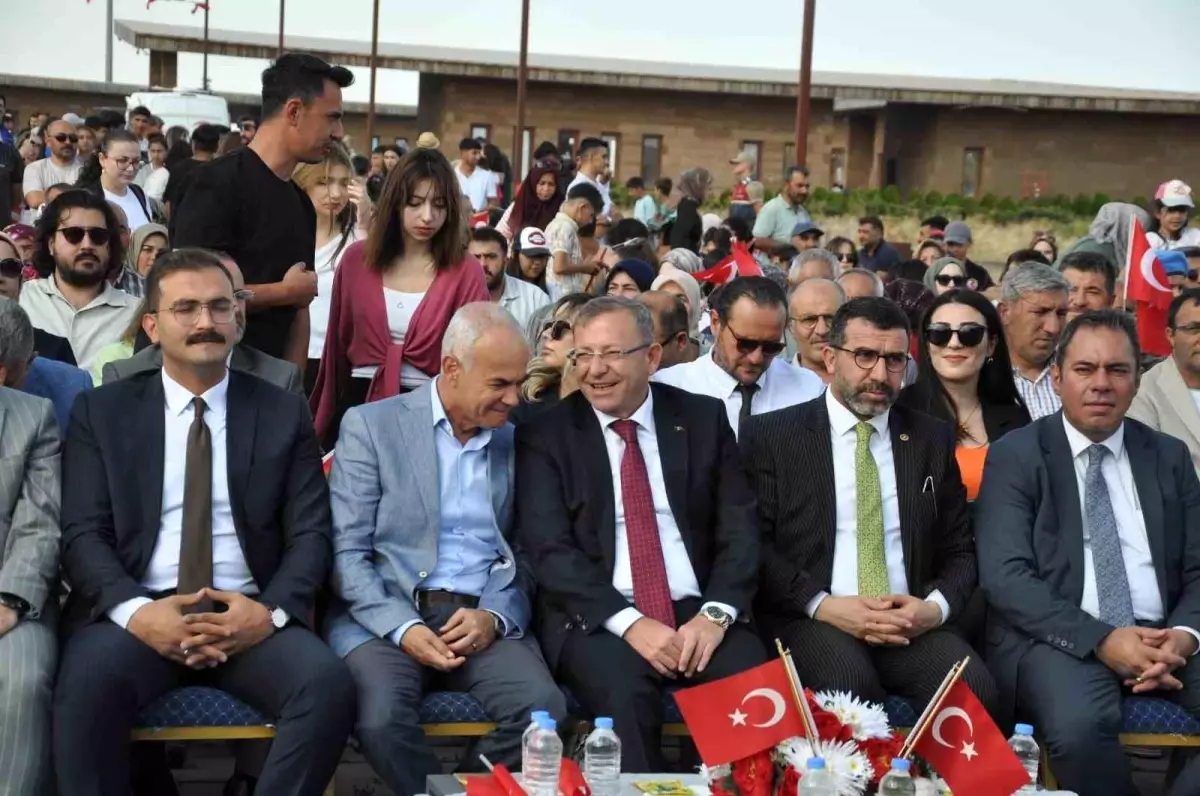 Ani Ören Yeri'nde Selçuklu'nun Fethi Kutlandı