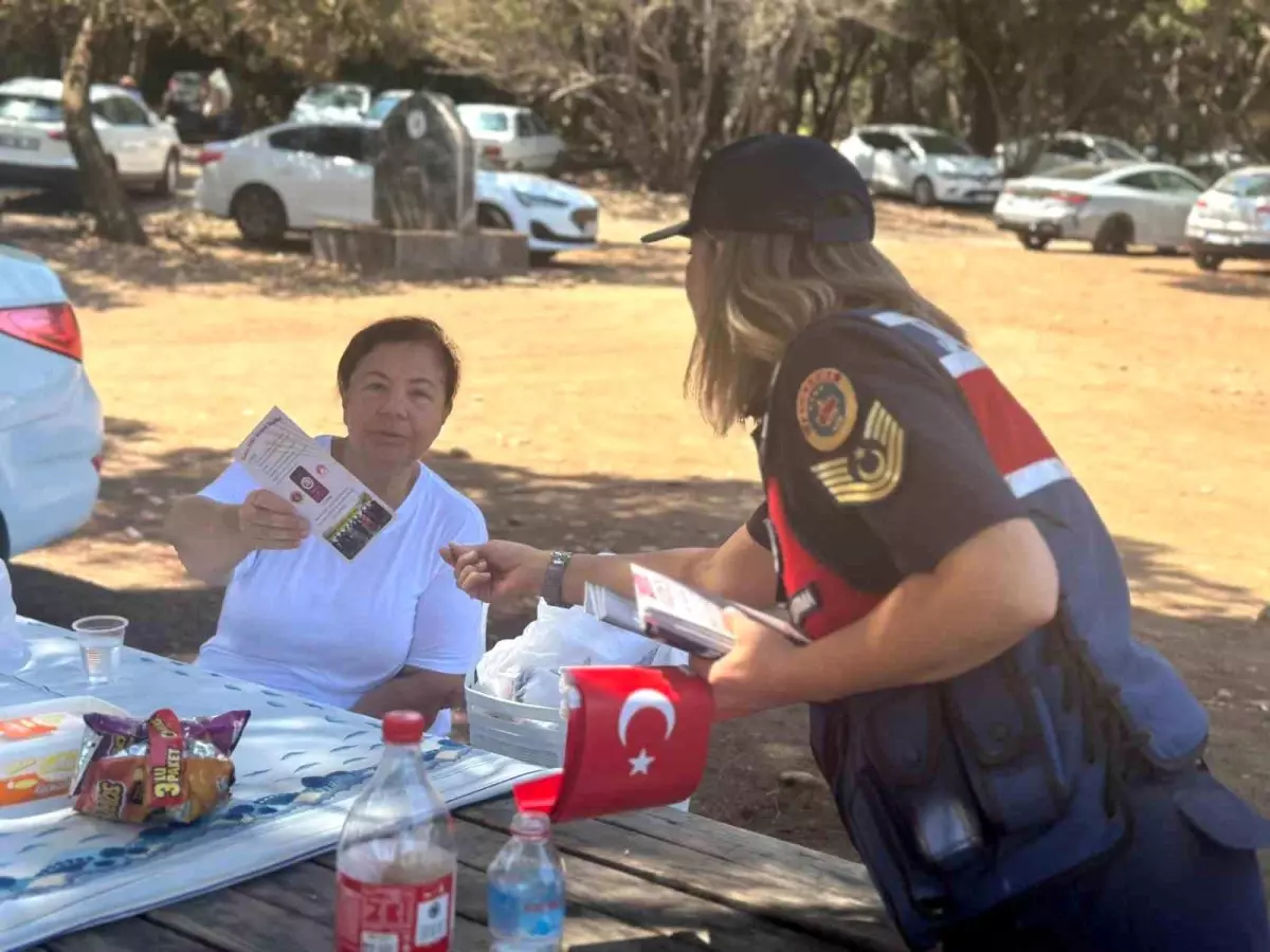 Kuşadası'nda Kadına Yönelik Şiddet Bilgilendirmesi