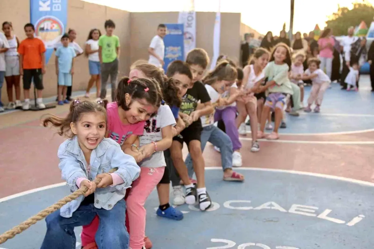 Körfez'de Çocuk Şenlikleri Yaz Tatiline Neşe Katıyor