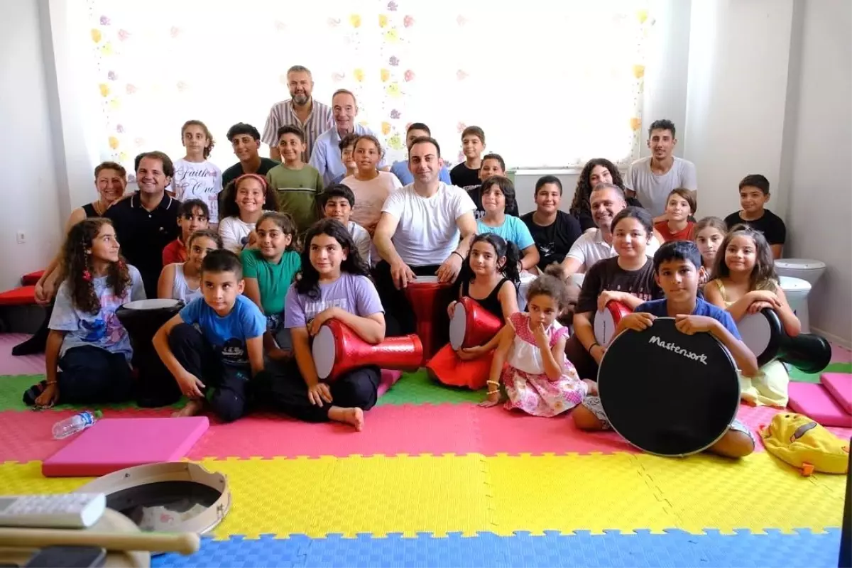 Defne'de Çocuklar Sanatla Buluştu