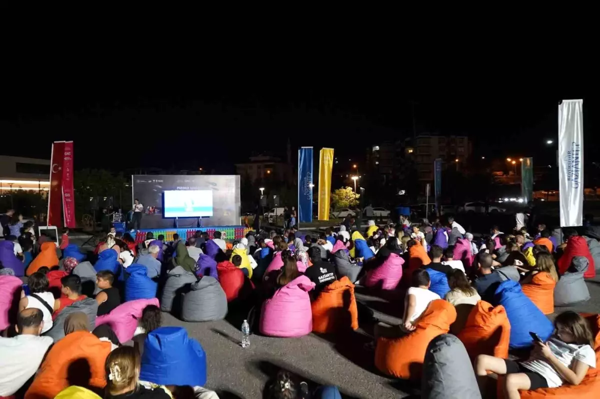 Gaziantep'te 'Perseid Gecesi Aile Kampı' Etkinliği Düzenlendi