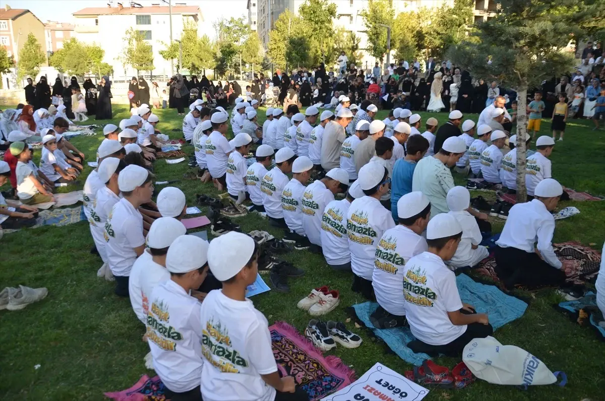 Muş'ta Namaz Etkinliği Finali Yapıldı