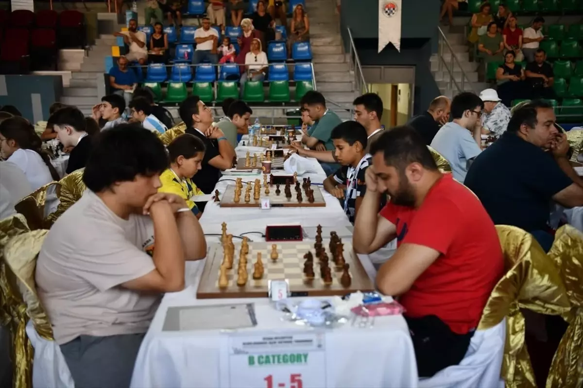 Edirne'de Uluslararası Satranç Turnuvası Sona Erdi