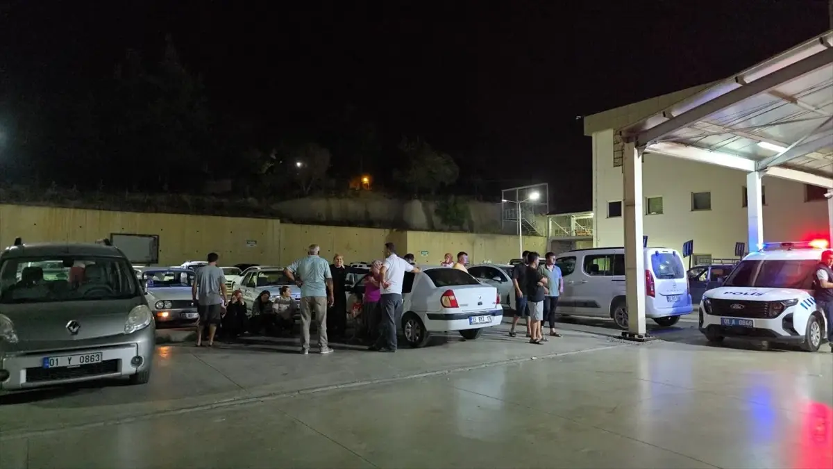 Adana'da uçuruma yuvarlanan otomobilde 5 kişi hayatını kaybetti