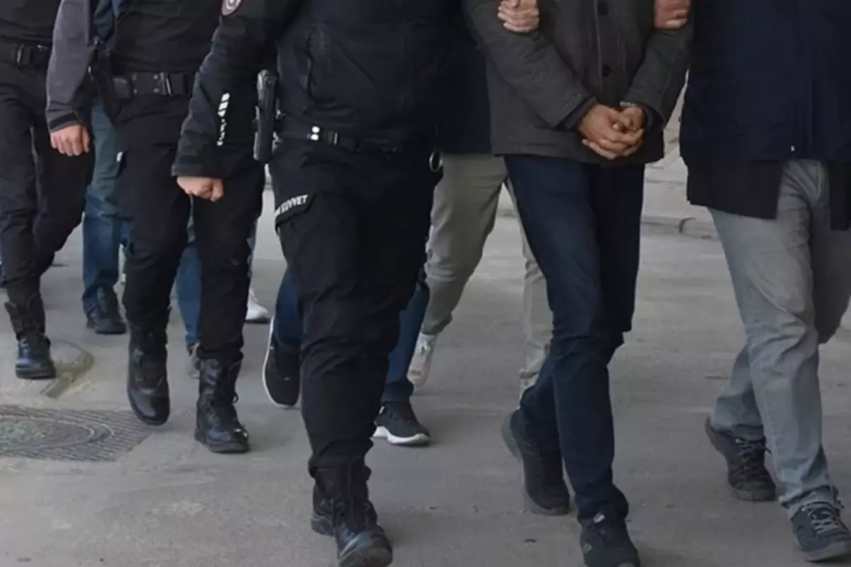 Altın varaklı odadan cezaevine! Suç örgütüne yönelik operasyonda çok sayıda tutuklama kararı