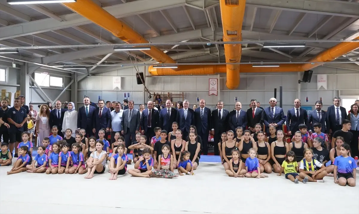 KKTC'de Spor Tesisleri Açıldı