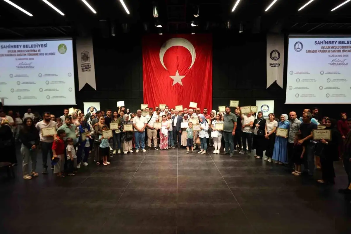 Şahinbey Evlilik Okulu Projesi Mezunlarını Verdi