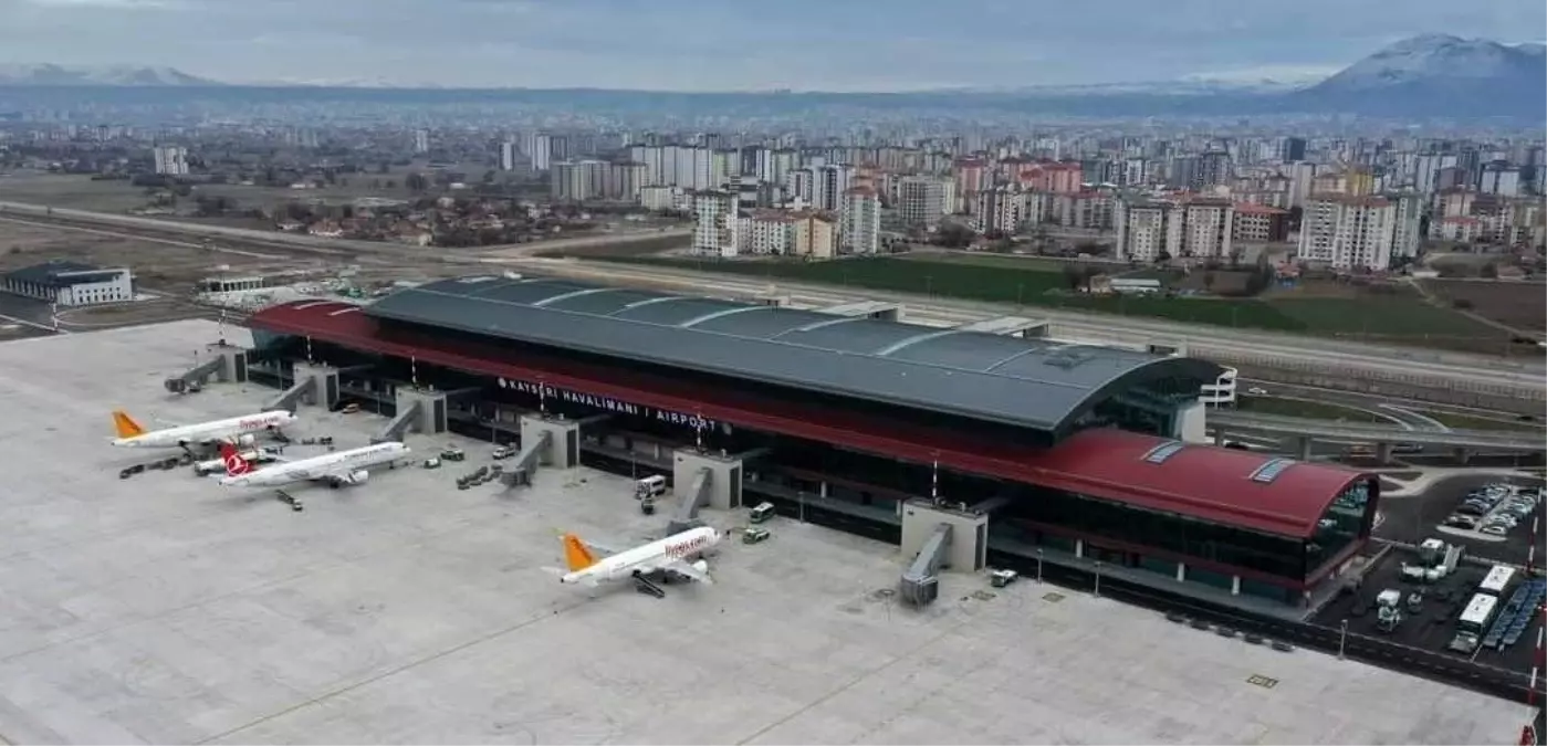 Kayseri Havalimanı'nda Bagaj Bekleme Süreleri Kısaldı