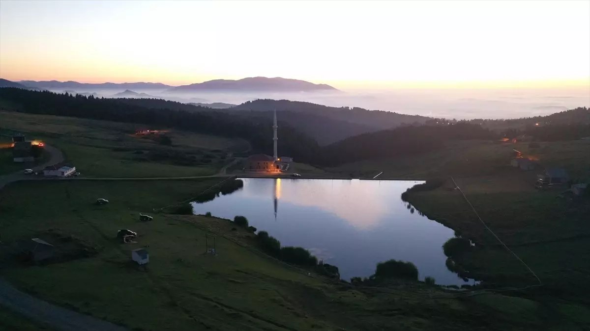 Hırsafa Yaylası'nda Büyüleyici Gün Batımı