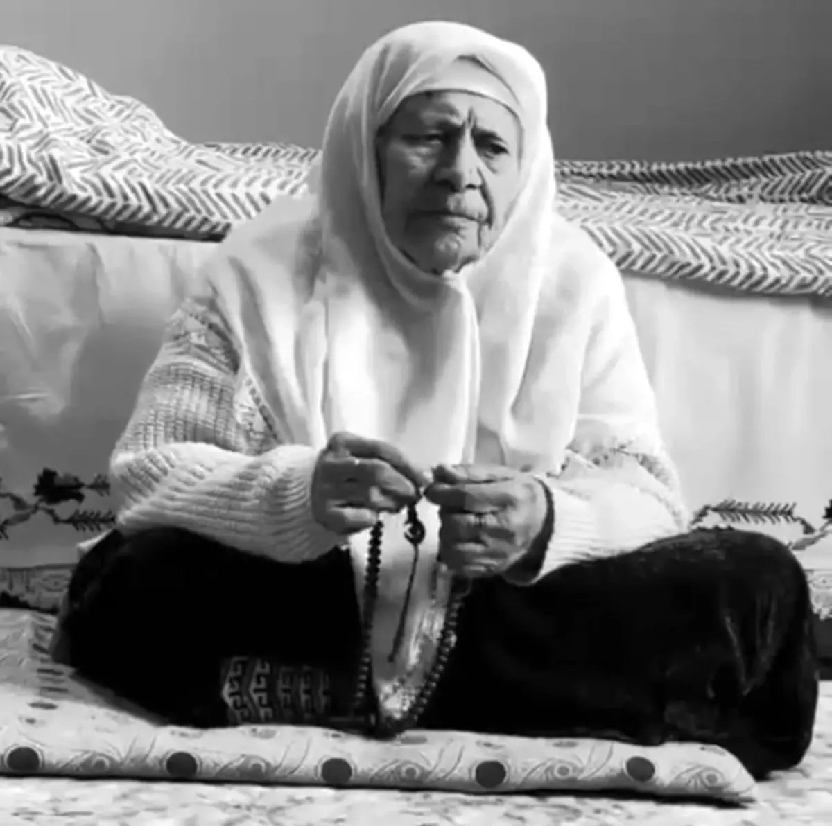 115 Yaşındaki Fatma Tekin Hayatını Kaybetti