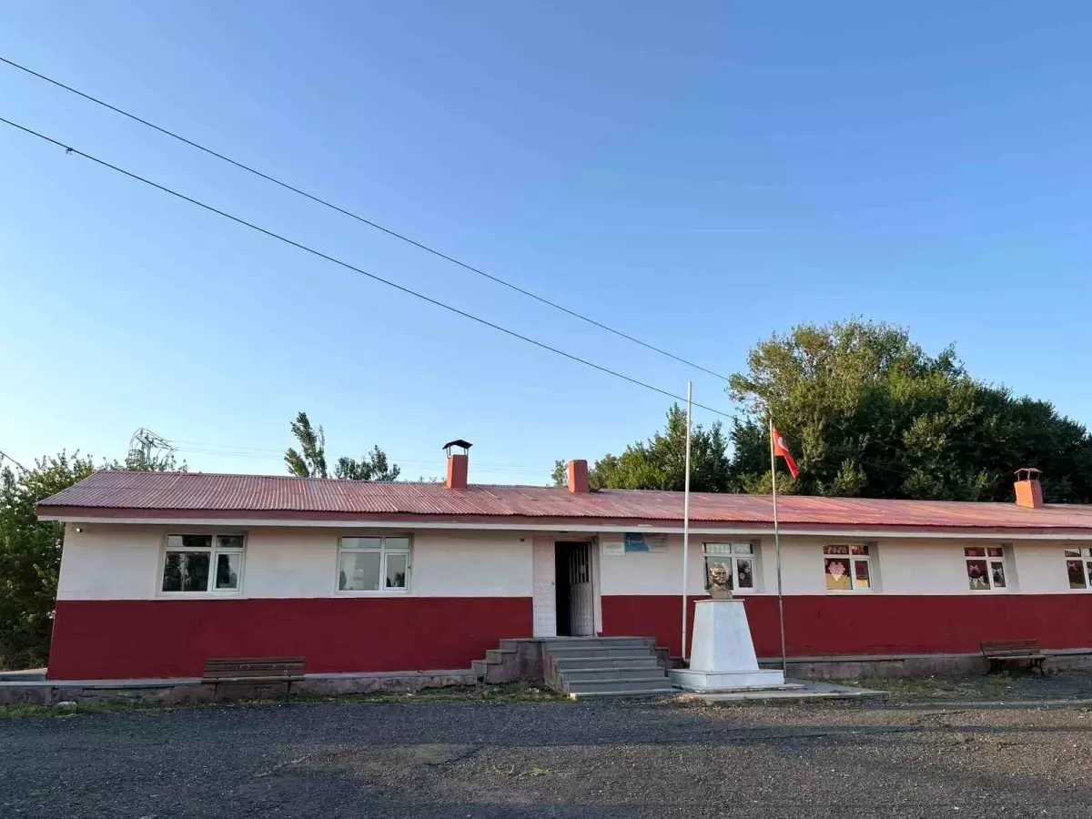 Kars'ta Okul Yenilendi