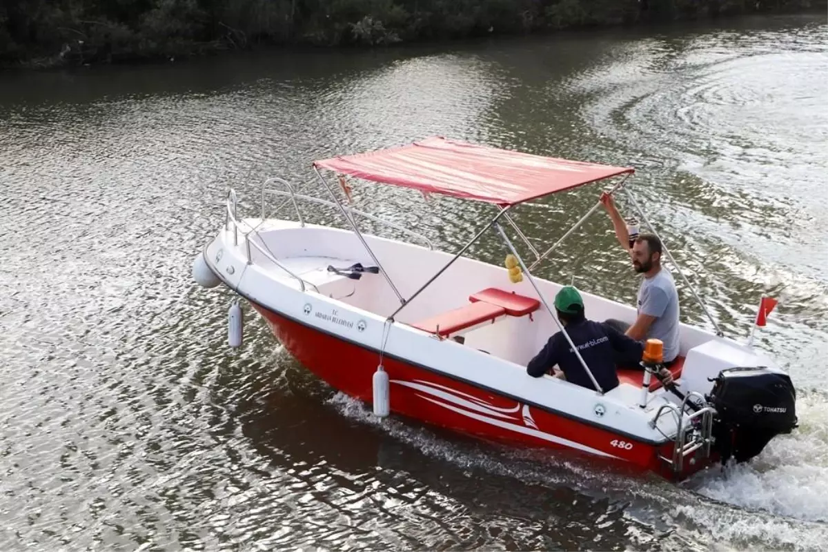 Ardahan'da Motorlu Tekne ve Deniz Bisikletleri Sezonu Açıldı