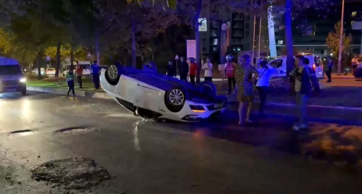 Esenyurt'ta Takla Atan Araçta Sürücü Yaralandı