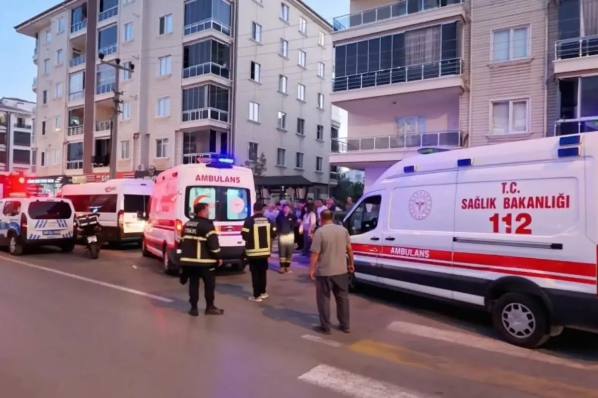 Aksaray'da asansör faciası! İki kişi ağır yaralandı