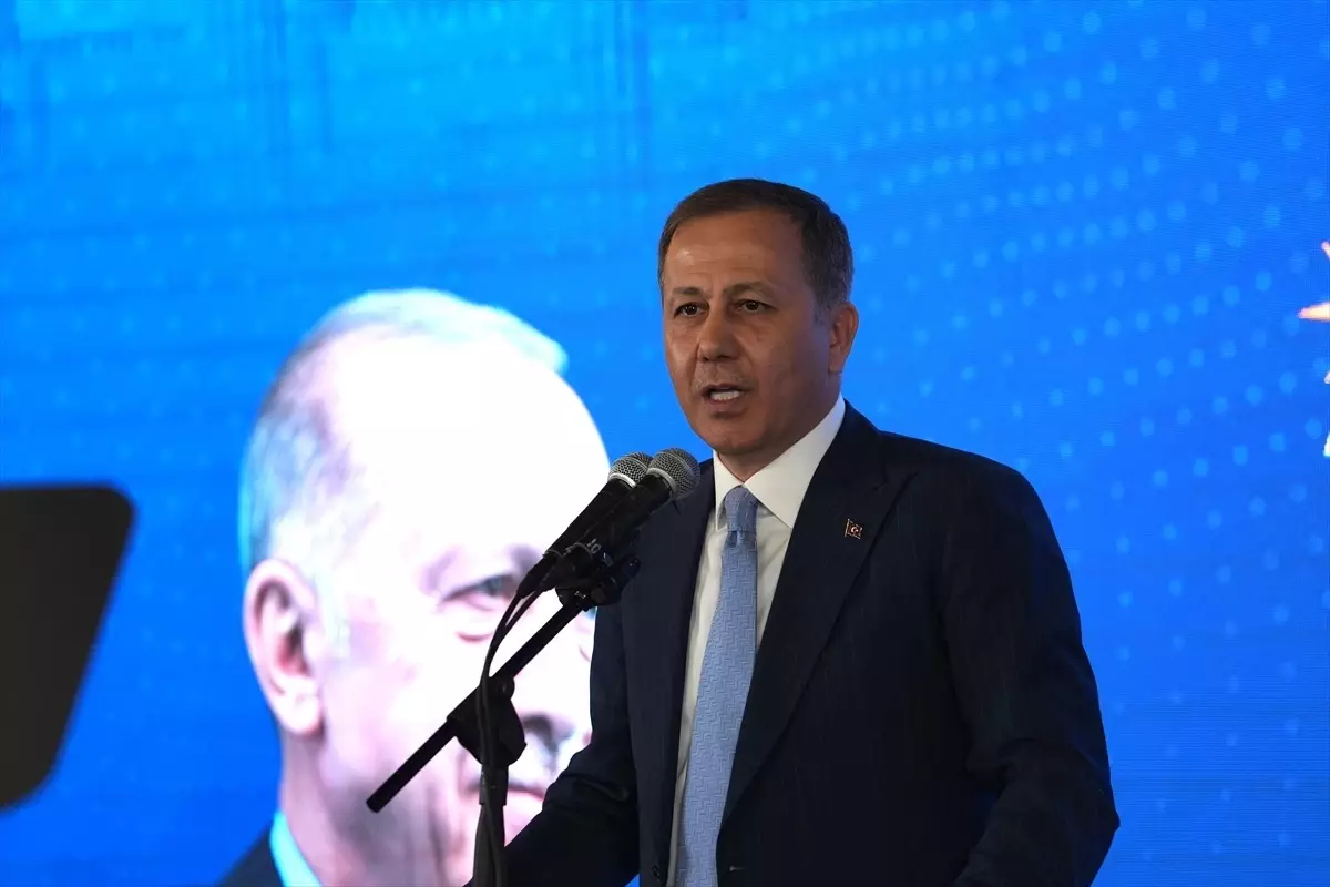 İçişleri Bakanı Yerlikaya, Erzurum'da 'Türkiye Yüzyılı Buluşmaları'nda konuştu: (2)