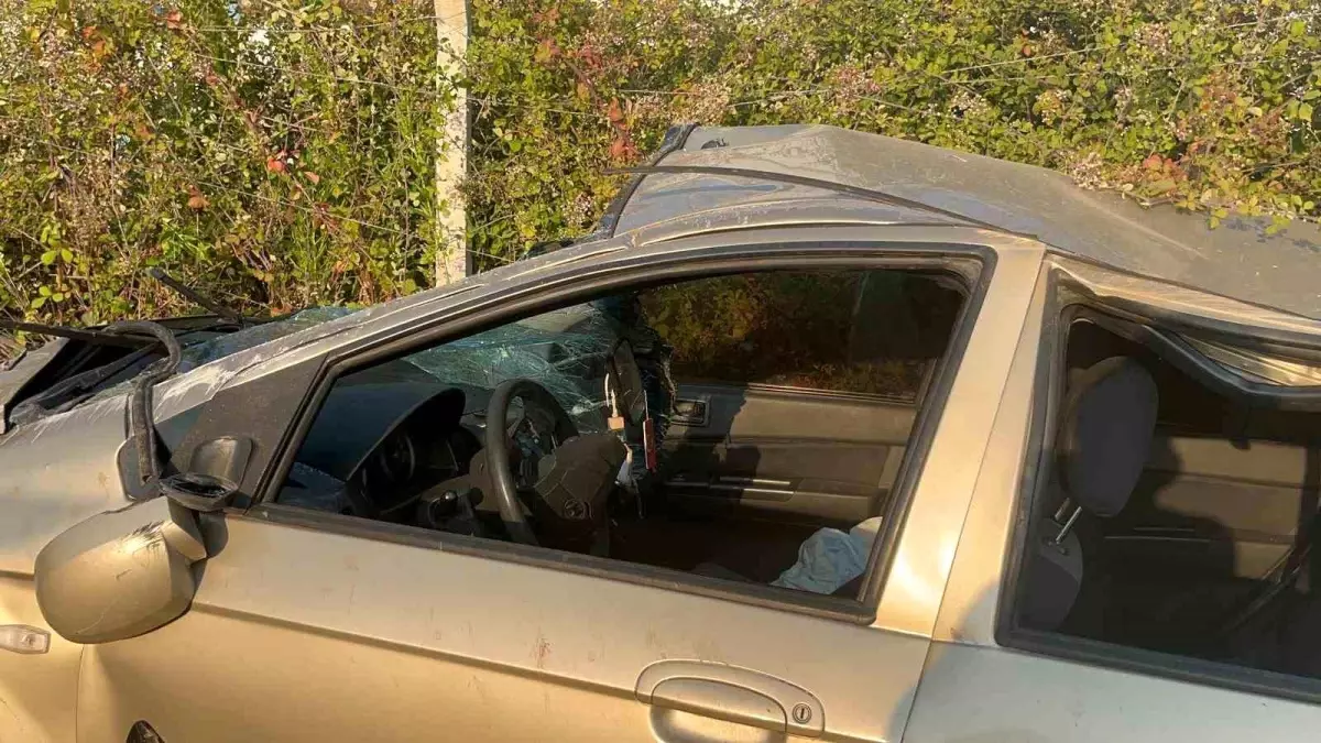 Alanya'da Araç Şarampole Uçtu