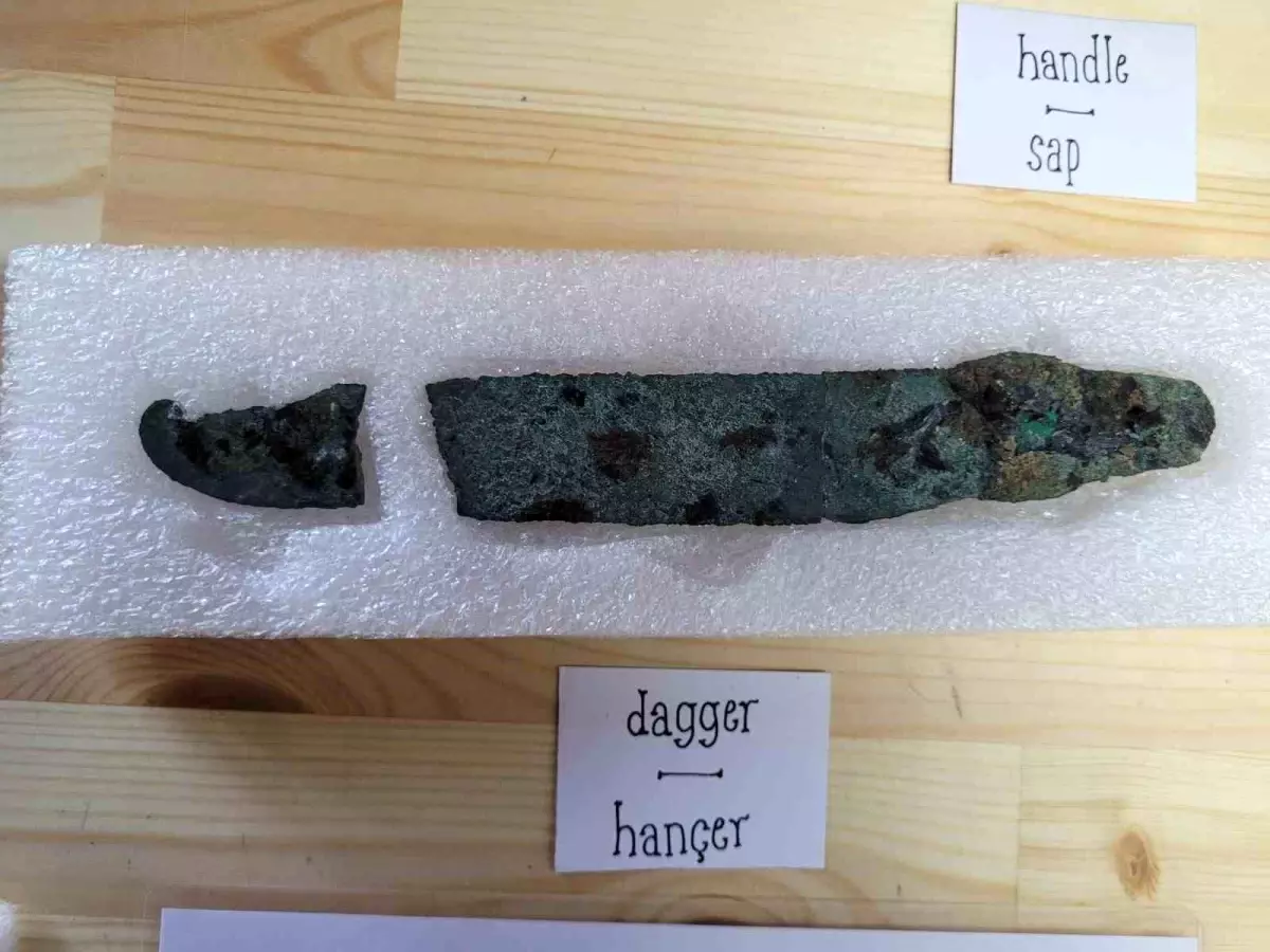 Türkmen-Karahöyük Kazıları Önemli Buluntularla Devam Ediyor
