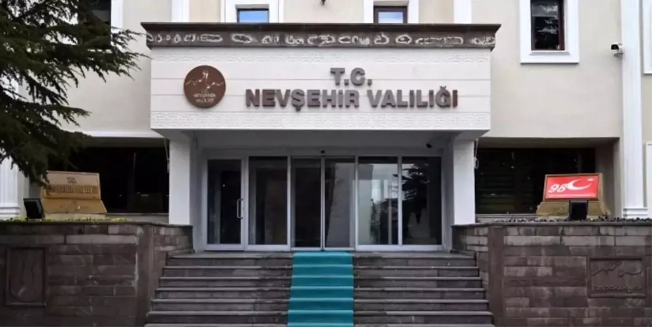 Uçhisar Kalesi'nde Türk Bayrağı'na Saygısızlık