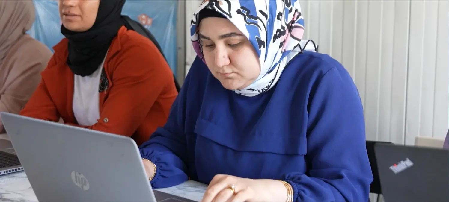 Pegasus'un Genç Kadınlara Destek Projesi