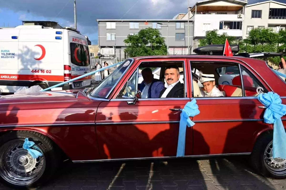 Yıldırım Belediyesi'nden 600 Çocuğa Sünnet Şöleni