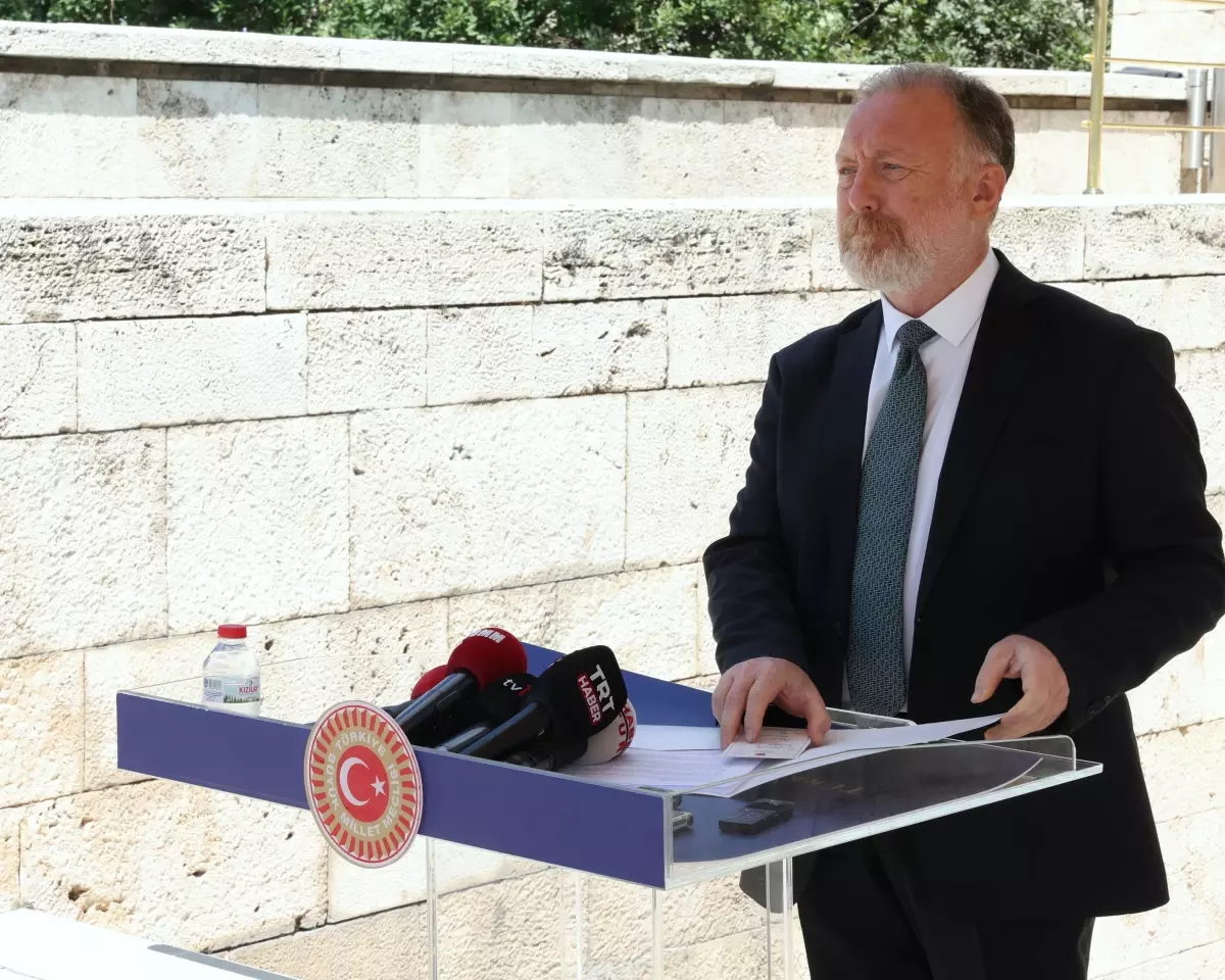 İmralı'ya Heyet Gidiyor
