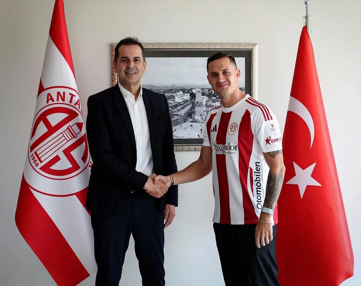 Antalyaspor Dario Saric ile Anlaştı