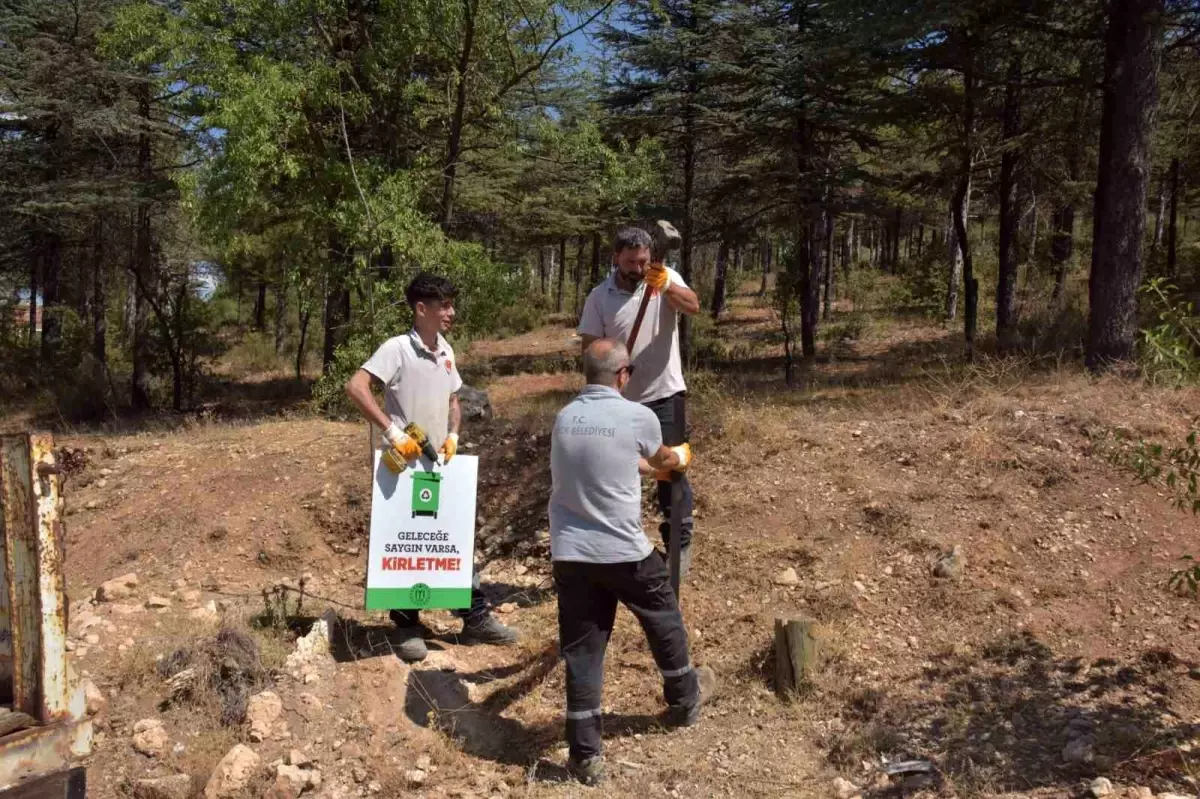 Bilecik'te Atatürk Ormanı'nda Çevre Bilinçlendirme Çalışmaları