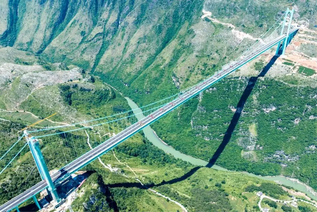 Dünyanın En Yüksek Köprüsü Yük Testini Tamamladı