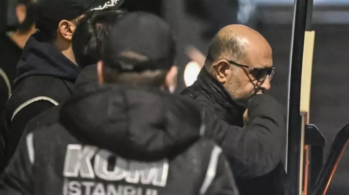 Aziz İhsan Aktaş: Vekiller, genel başkan yardımcıları, acaba kaçacaklar mı