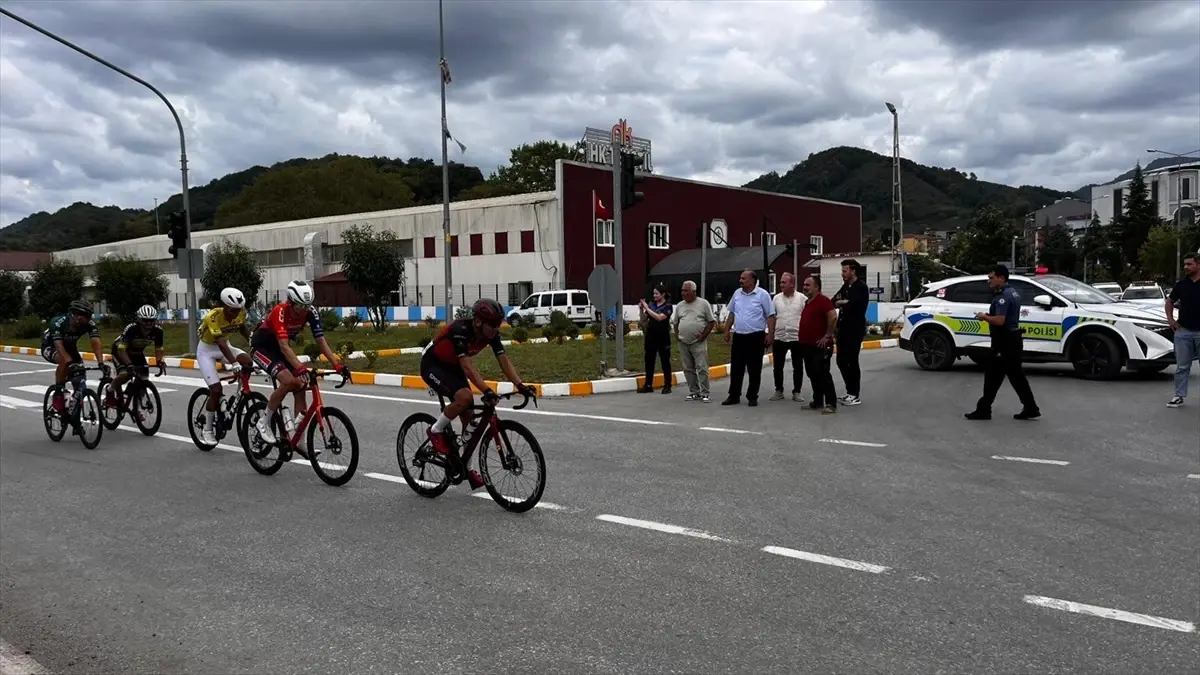 Kurtuluş Yolu Bisiklet Turu Salıpazarı'na Ulaştı