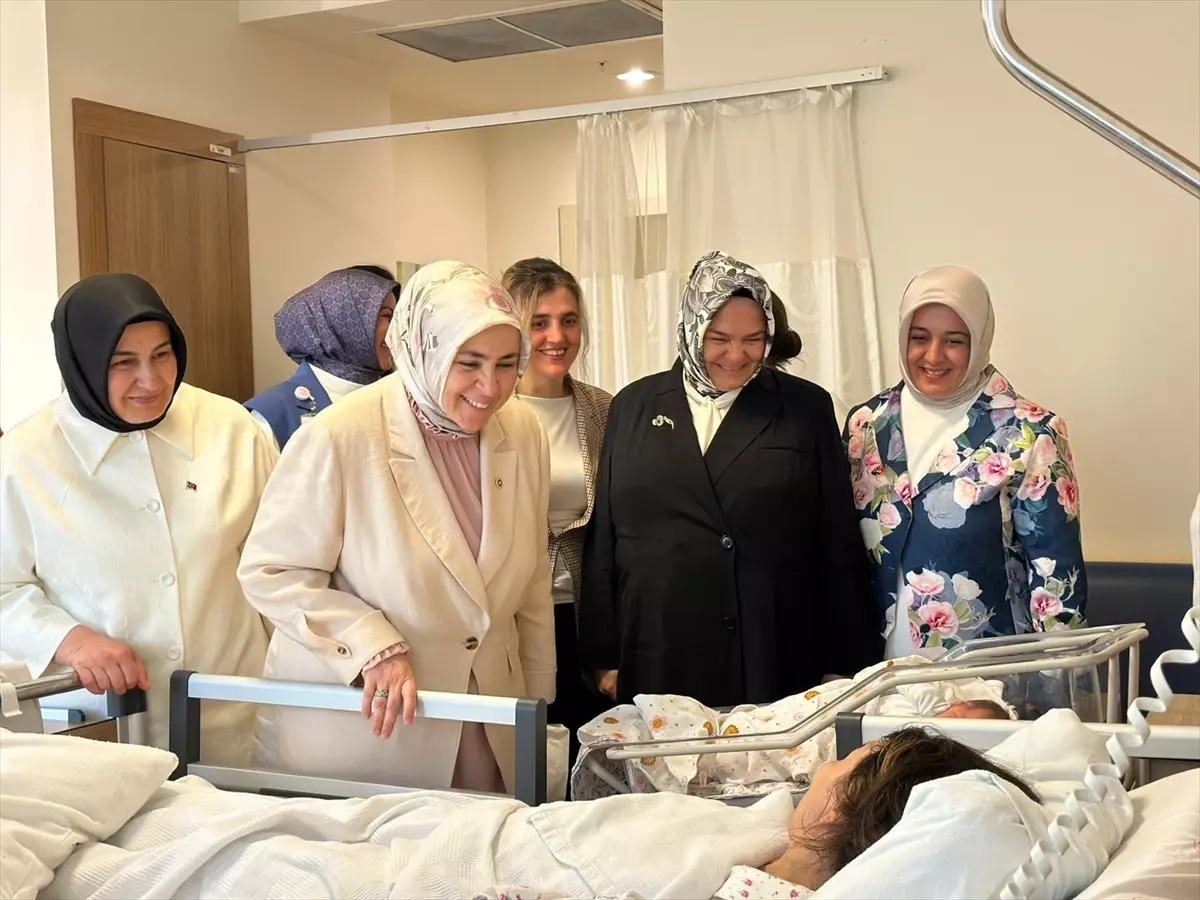 Dünya Emzirme Haftası'nda Annelerle Buluşma